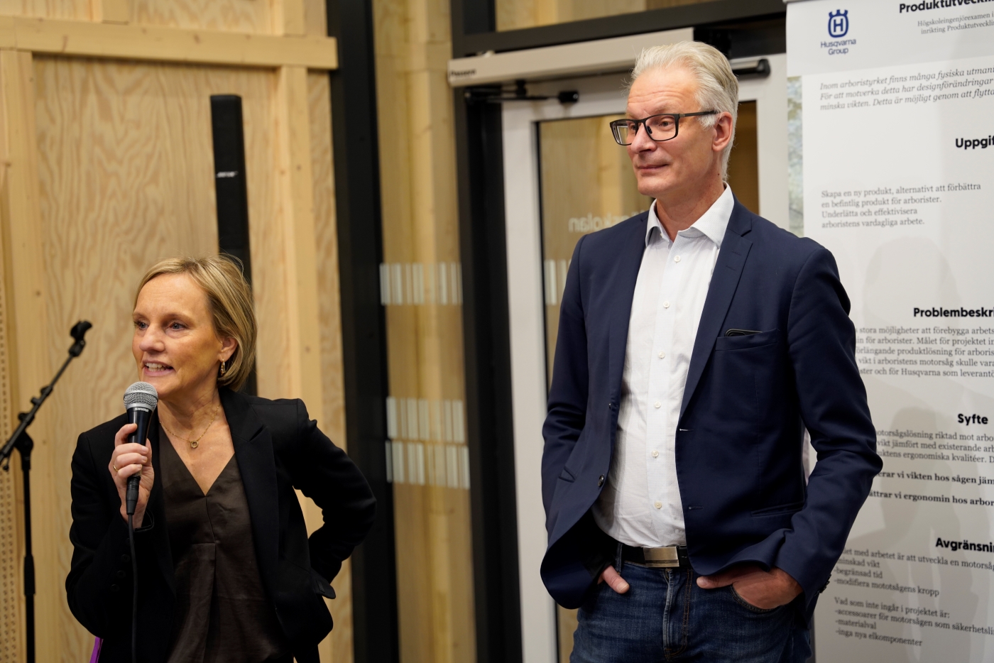 Ingrid Wadskog, Managing Director and Dean at JTH, and Andreas Rangert, President Light Agriculture Business Unit at Husqvarna.