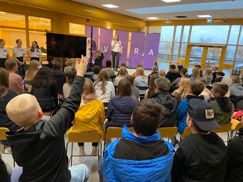 Approximately 70 students from year five at Torpa School in Jönköping participated in Vera Day at the School of Engineering, Jönköping University.