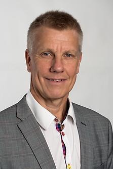 Head and shoulders portrait shot of Anders Broström.